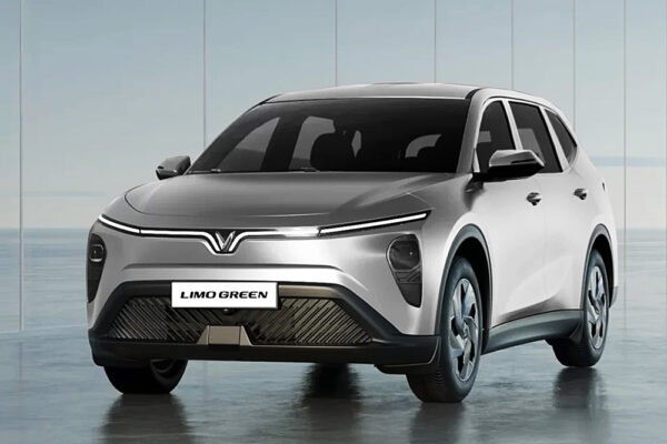 VinFast Limo Green: Ô tô điện 7 chỗ cho gia đình & dịch vụ
