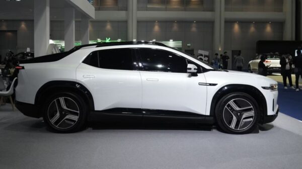 Deepal E07: SUV điện biến hình thành bán tải