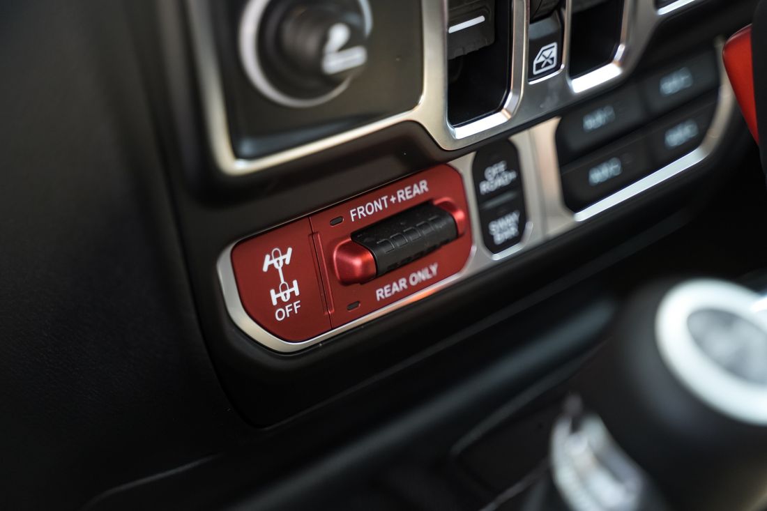 Jeep Wrangler 2026 chính thức ra mắt do THACO phân phối