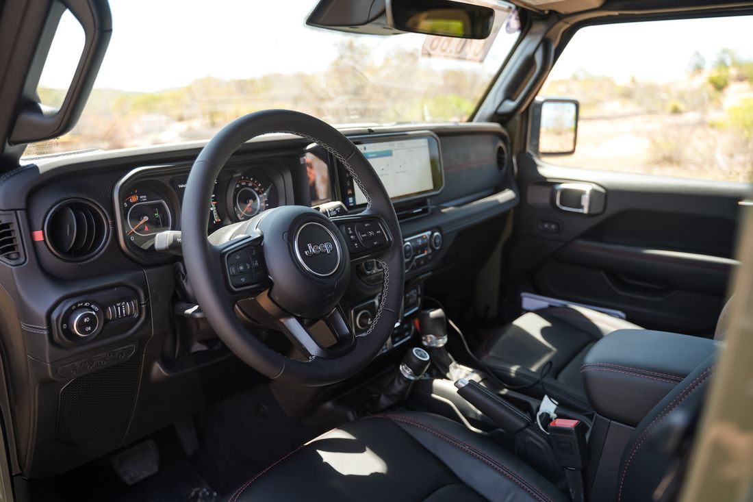 Jeep Wrangler 2026 chính thức ra mắt do THACO phân phối