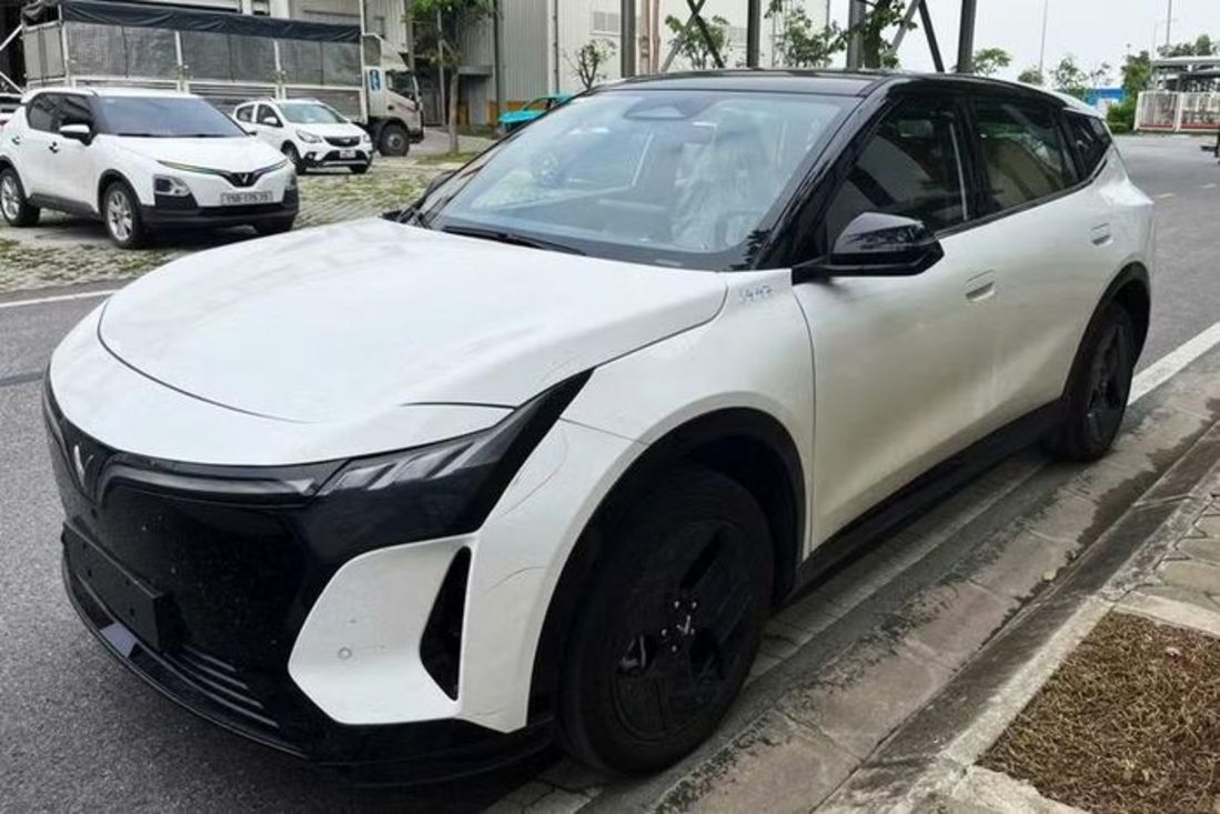 VinFast xác nhận ra mắt SUV điện mới vào ngày 20/5