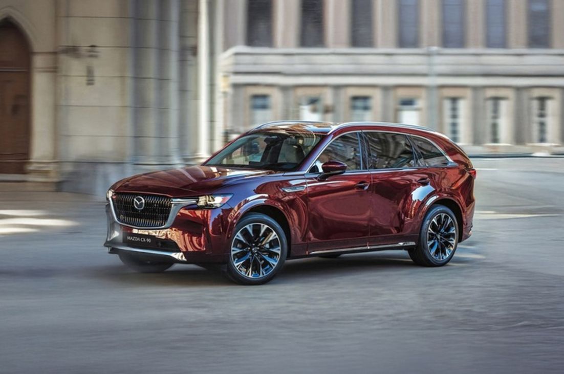 Mazda CX-60 và CX-90 ra mắt tại Việt Nam giá từ 1,699 tỷ