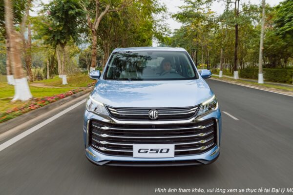 MG G50 vận hành trên đường, thiết kế MPV hiện đại