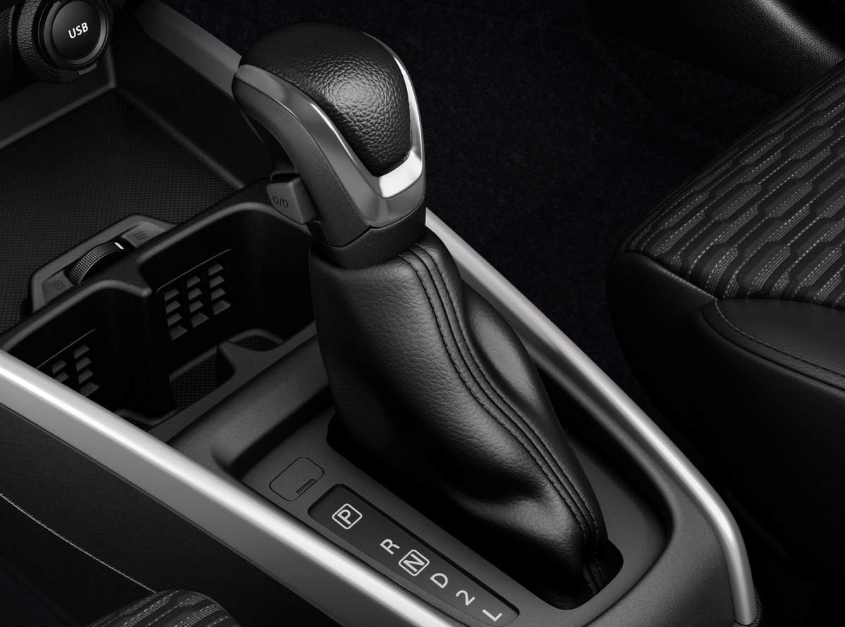 Cần số hộp số tự động 4 cấp của Suzuki XL7 Hybrid