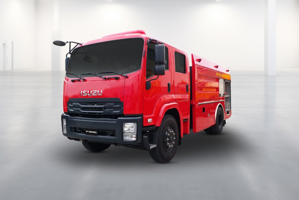 Xe chữa cháy Isuzu FVR cabin đỏ